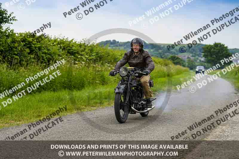 Vintage motorcycle club;eventdigitalimages;no limits trackdays;peter wileman photography;vintage motocycles;vmcc banbury run photographs